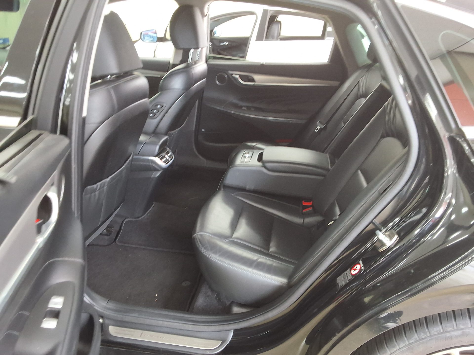 2020 - hyundai grandeur
