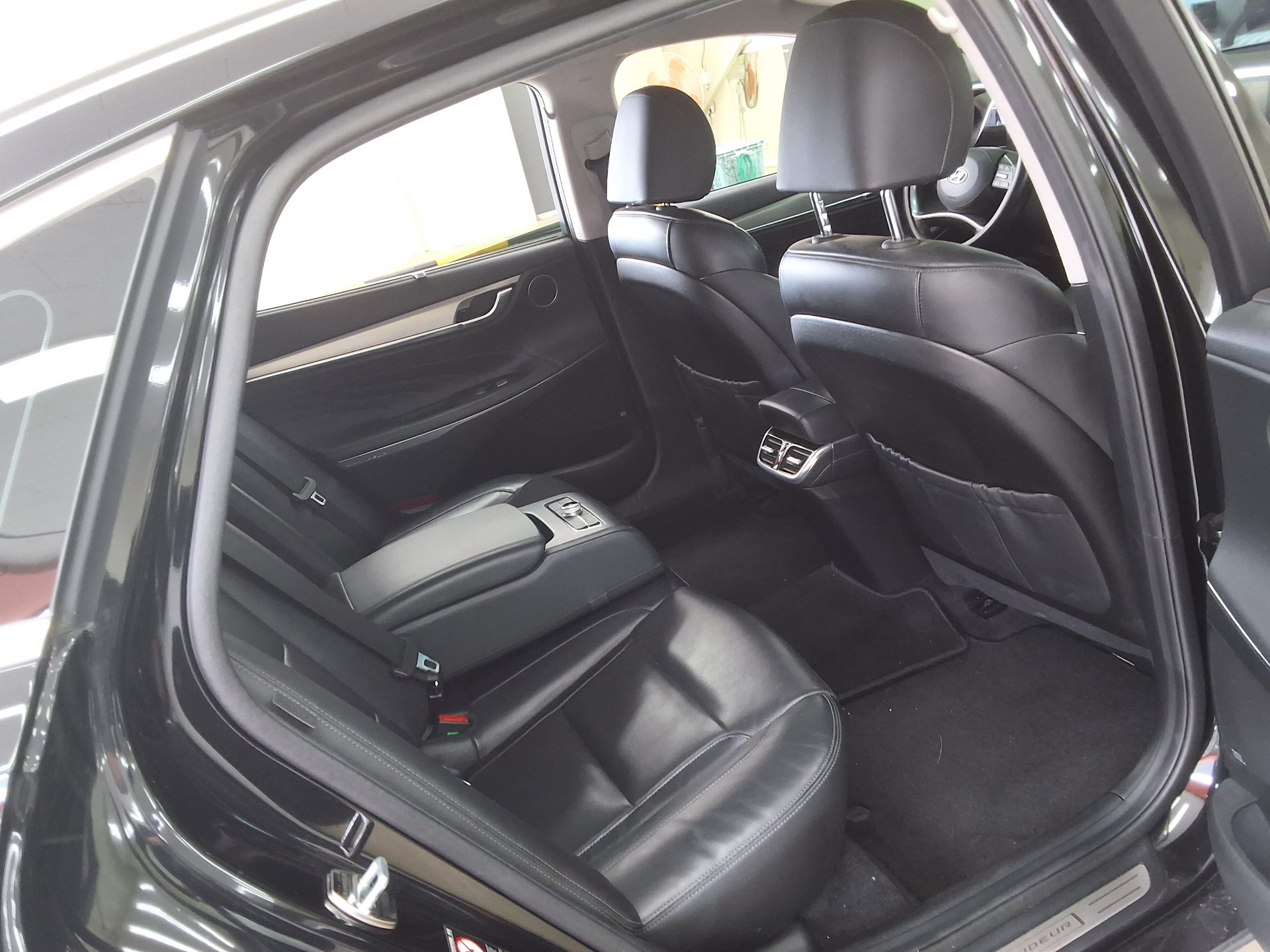 2020 - hyundai grandeur