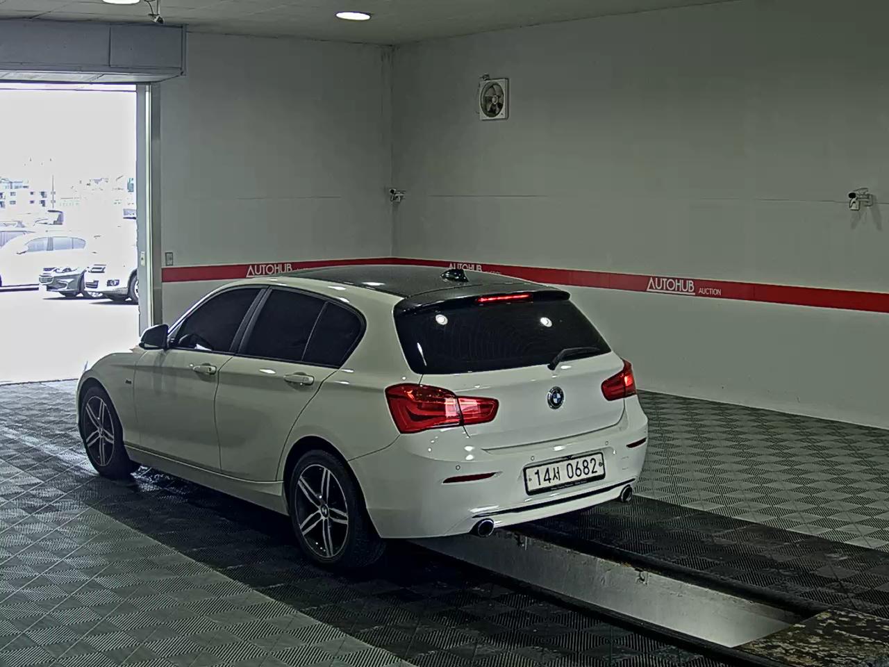 2016 - bmw 1 series