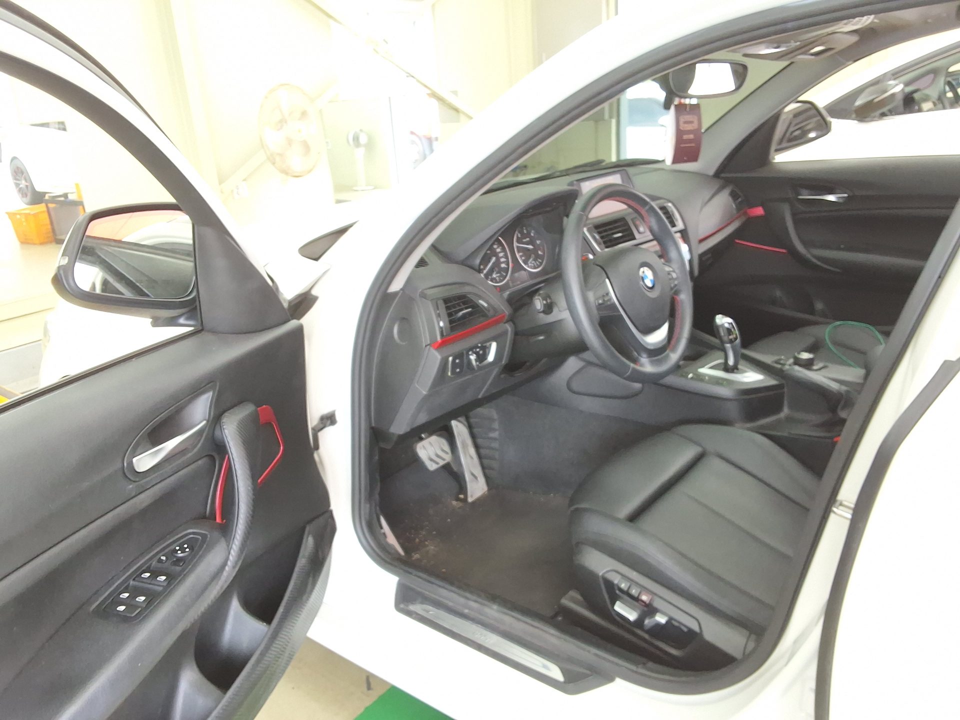 2016 - bmw 1 series