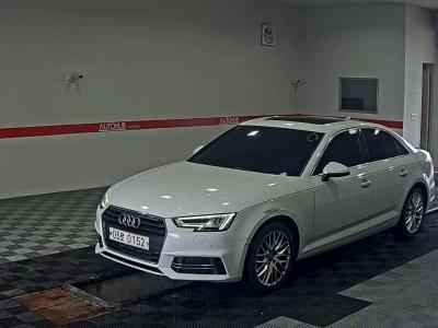 AUDI A4 (5TH GEN) 45 TFSI