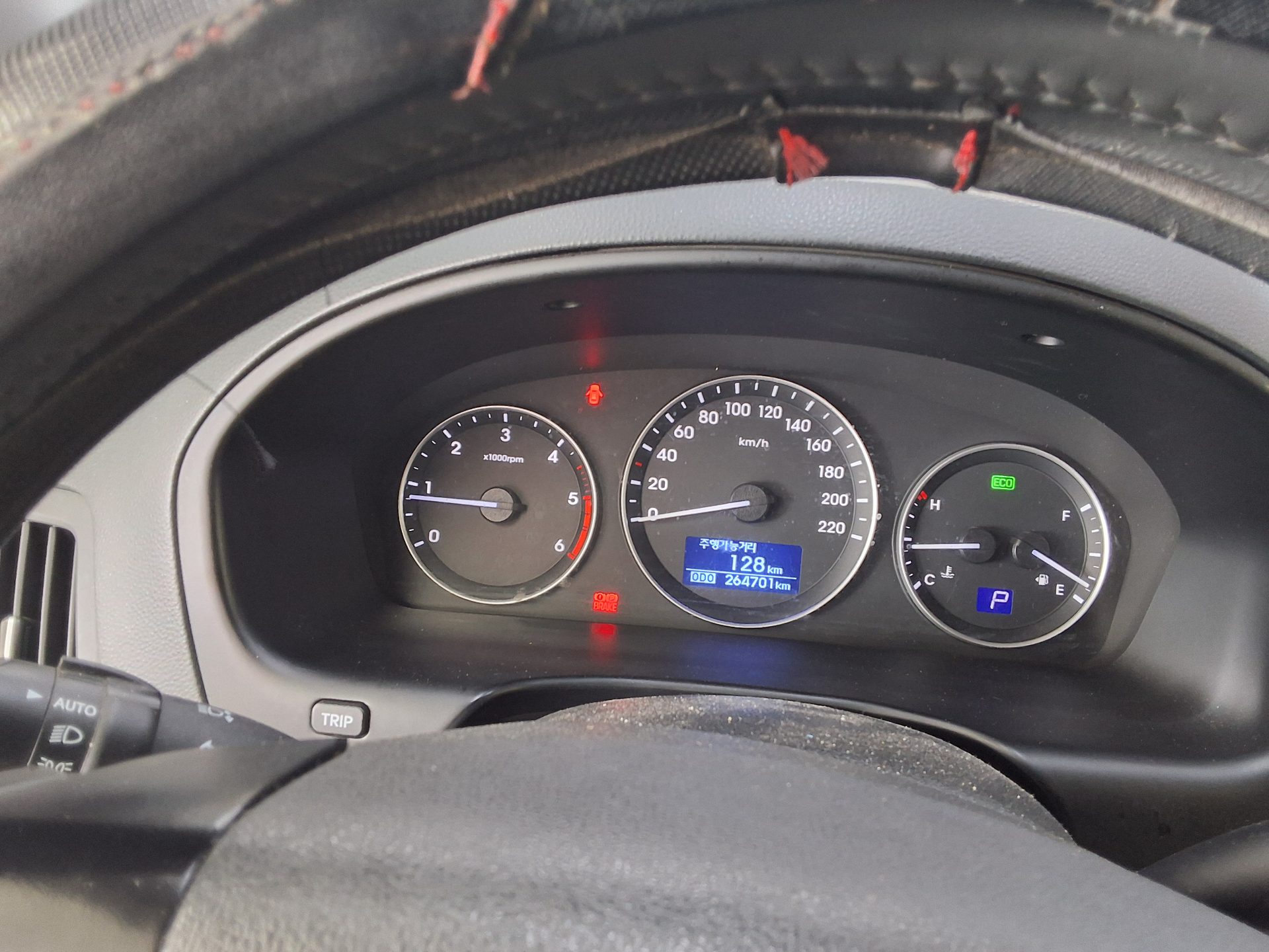 2019 - hyundai grand starex