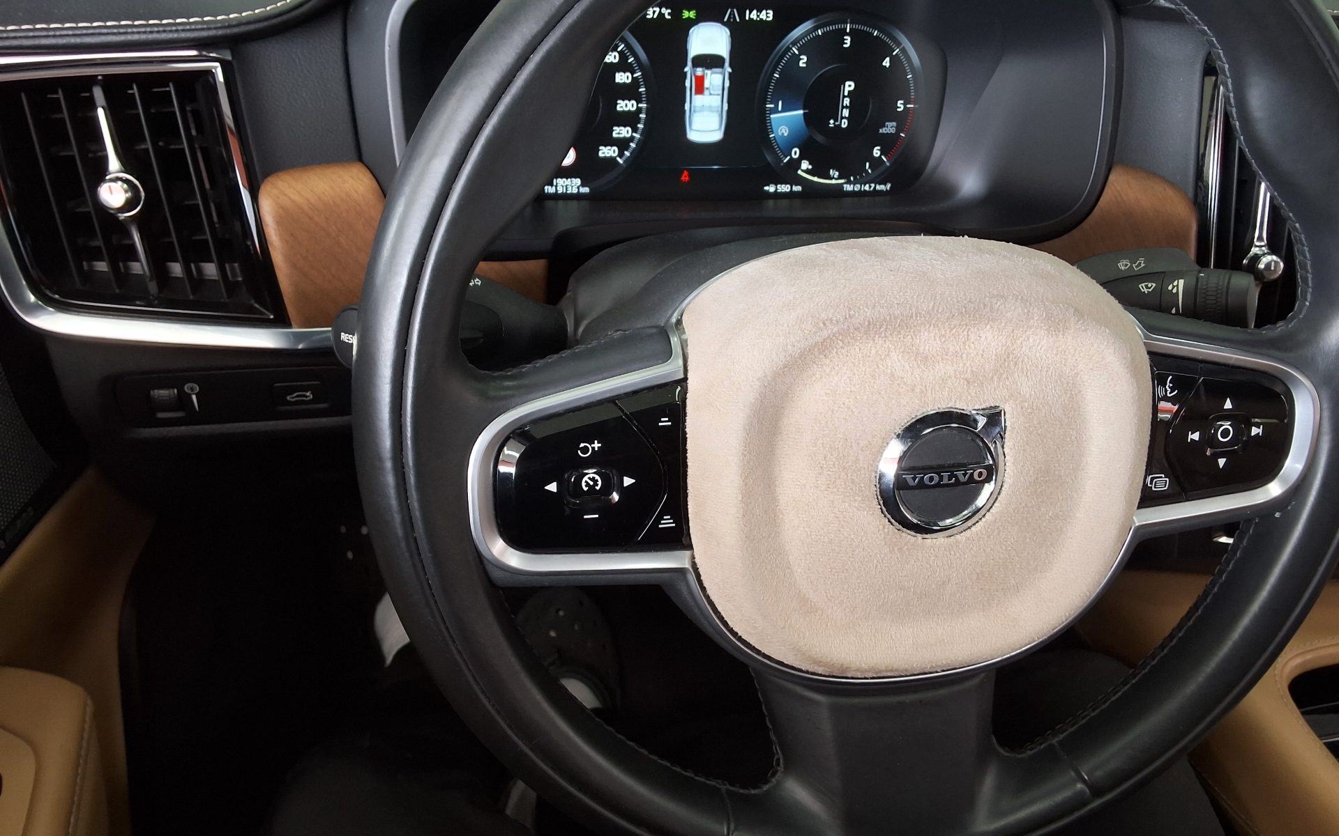 2018 - volvo s90