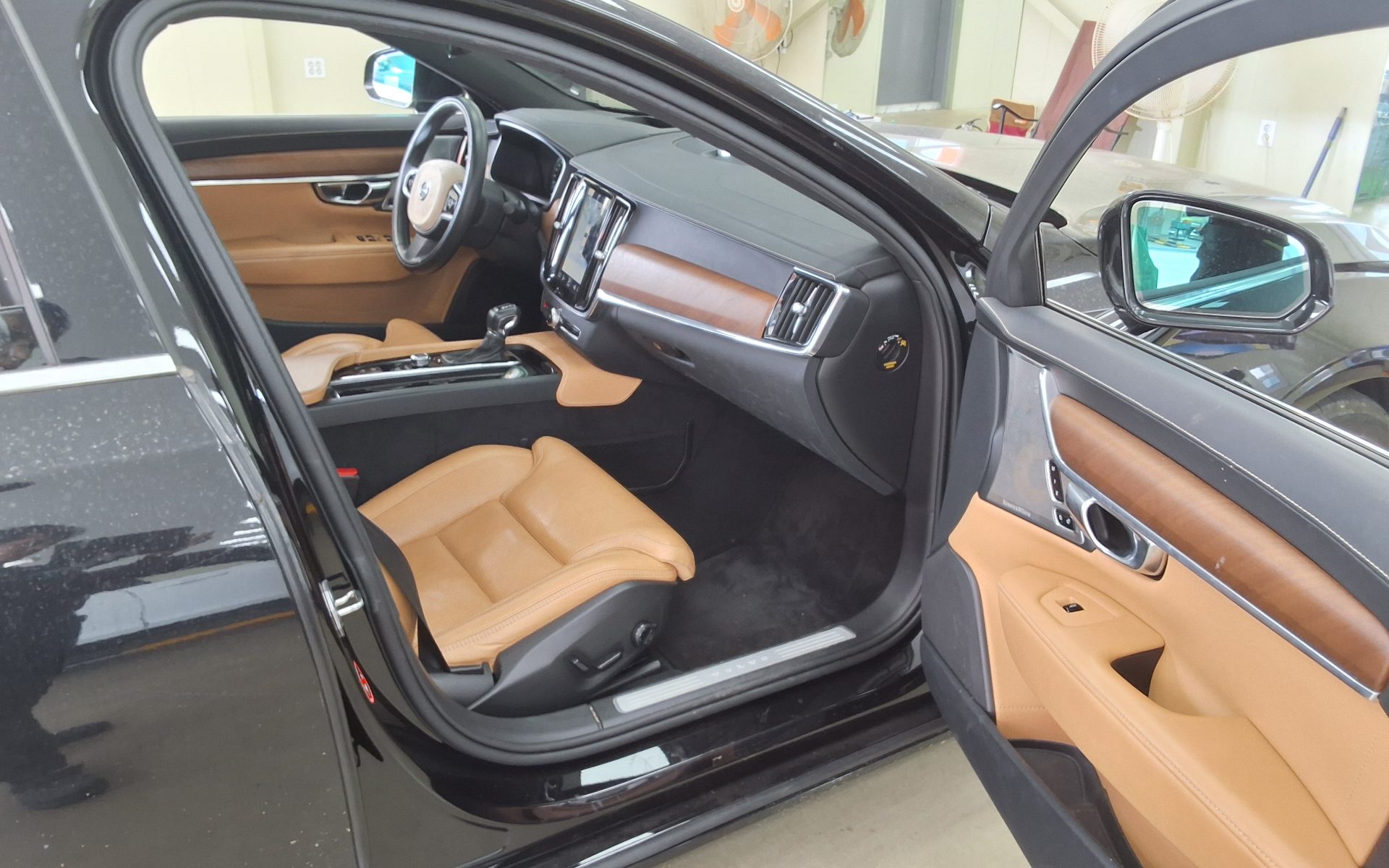 2018 - volvo s90