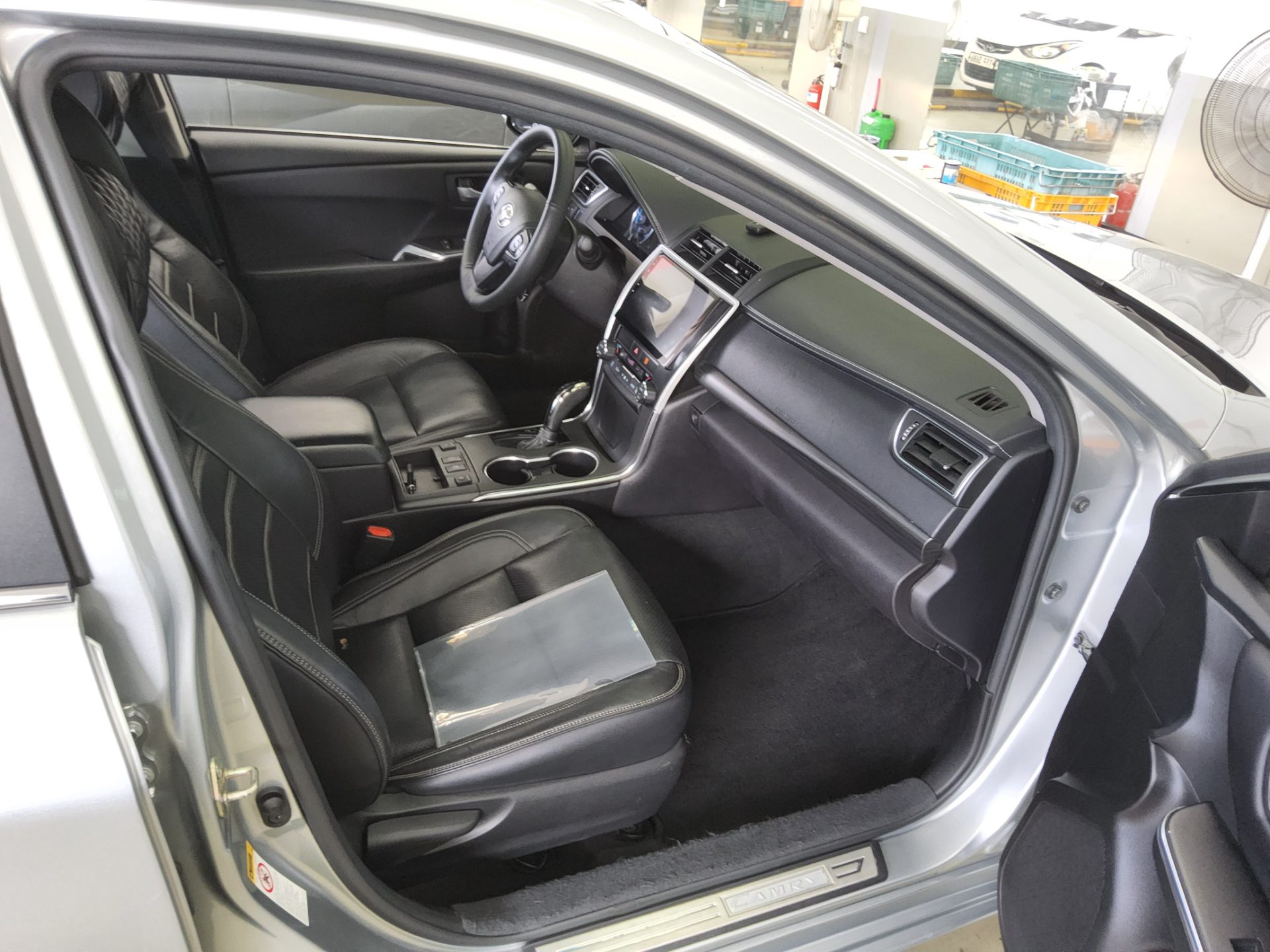 2017 - toyota camry