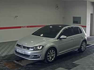VOLKSWAGEN GOLF (7TH GEN) TDI