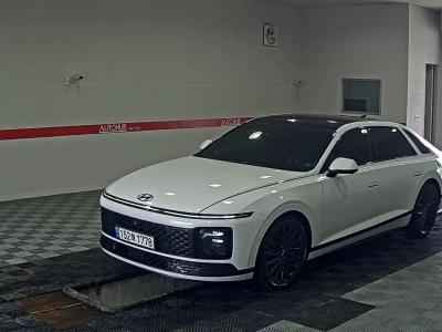 HYUNDAI GRANDEUR CIGRAPHY