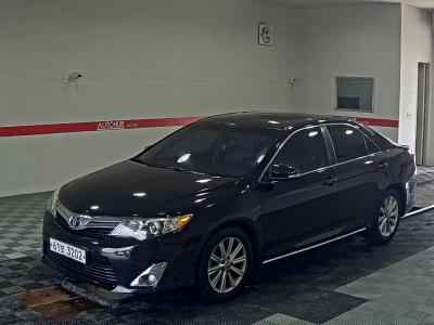 TOYOTA CAMRY (9TH GEN) XLE