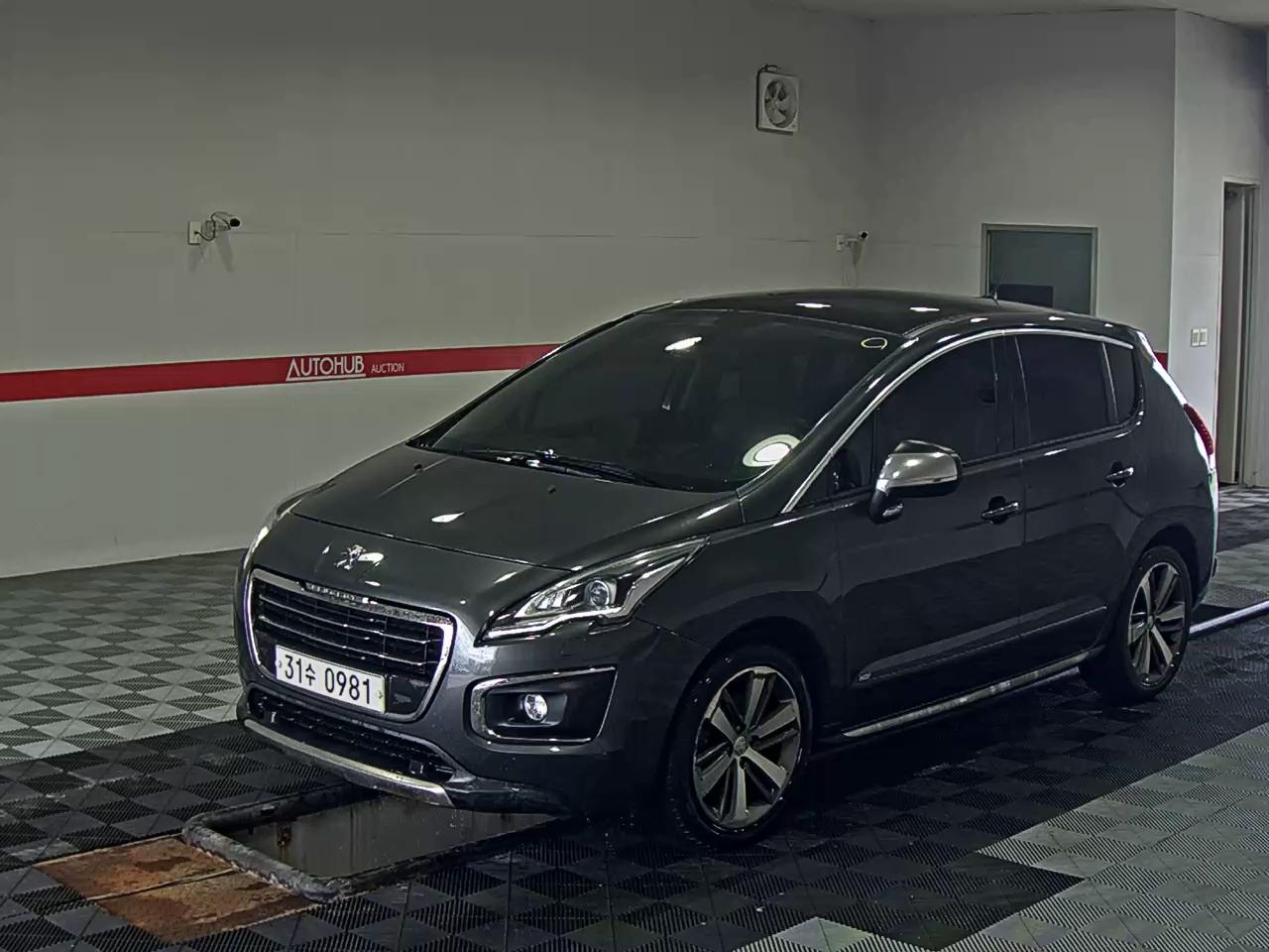 PEUGEOT 3008 HDi ALLURE LUXE