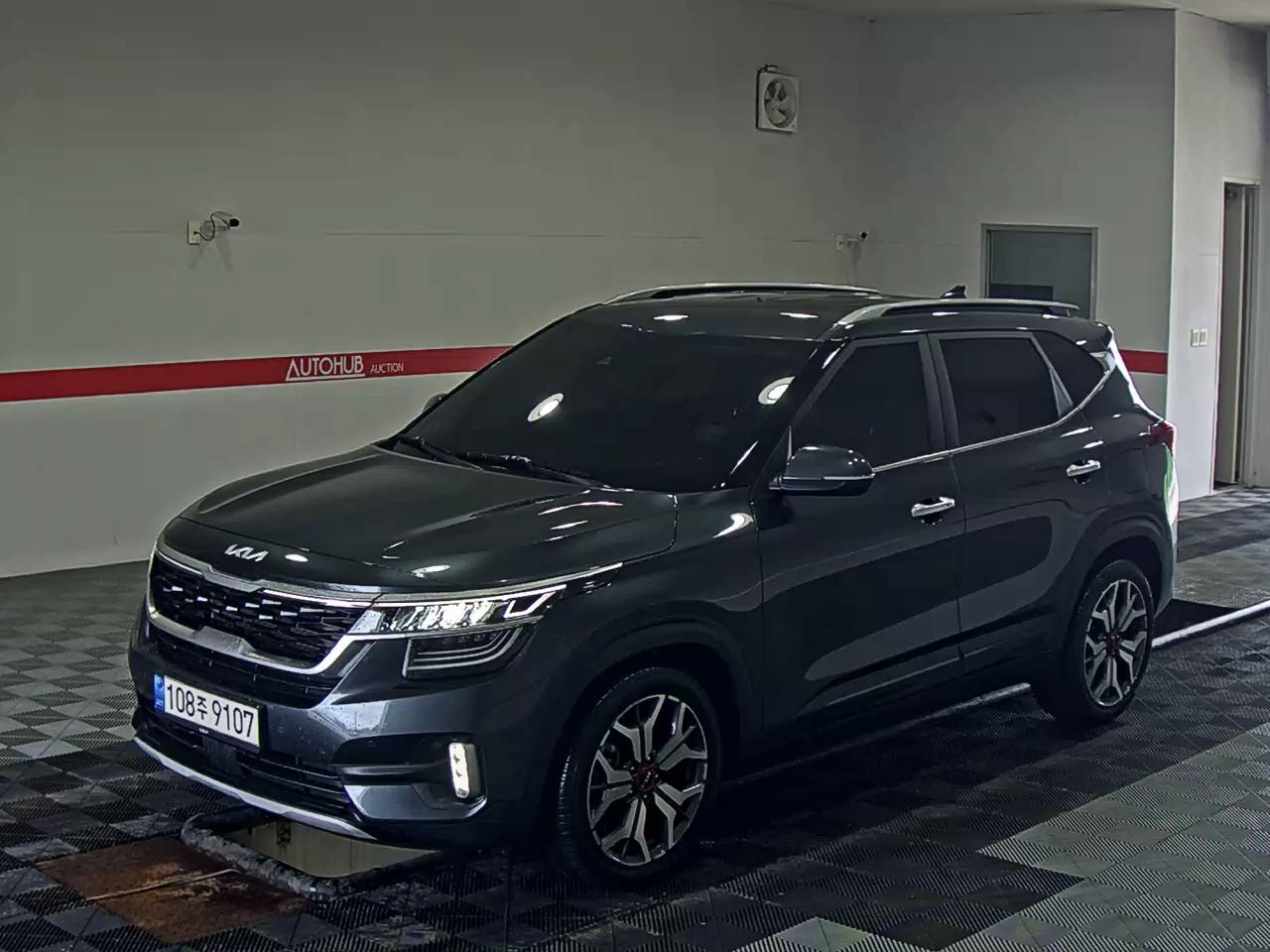2023 - kia seltos