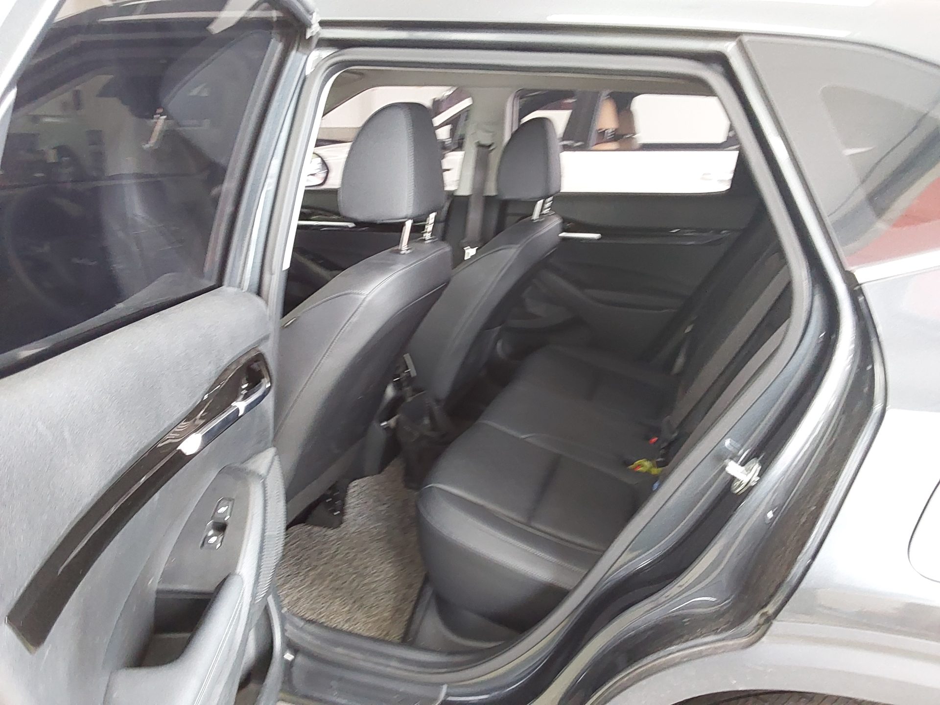 2023 - kia seltos