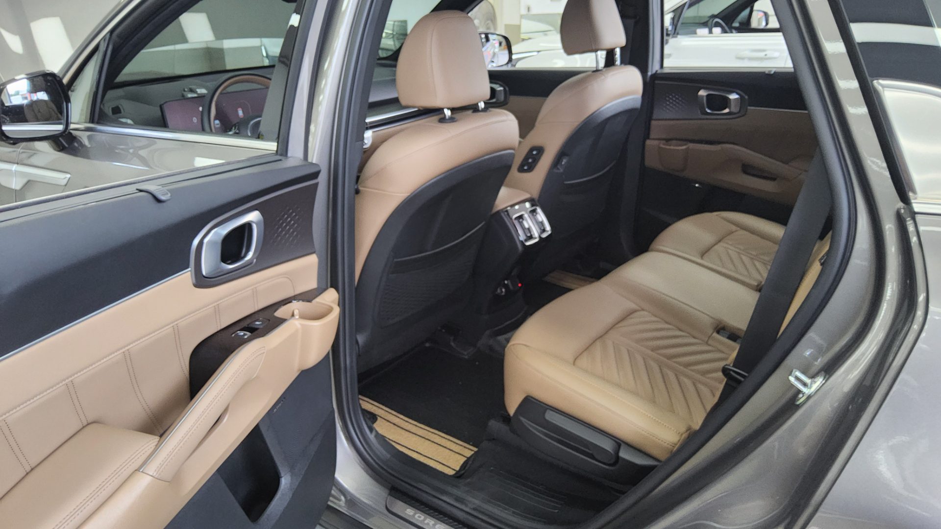 2024 - kia sorento