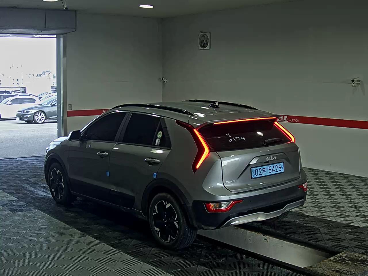2024 - kia niro