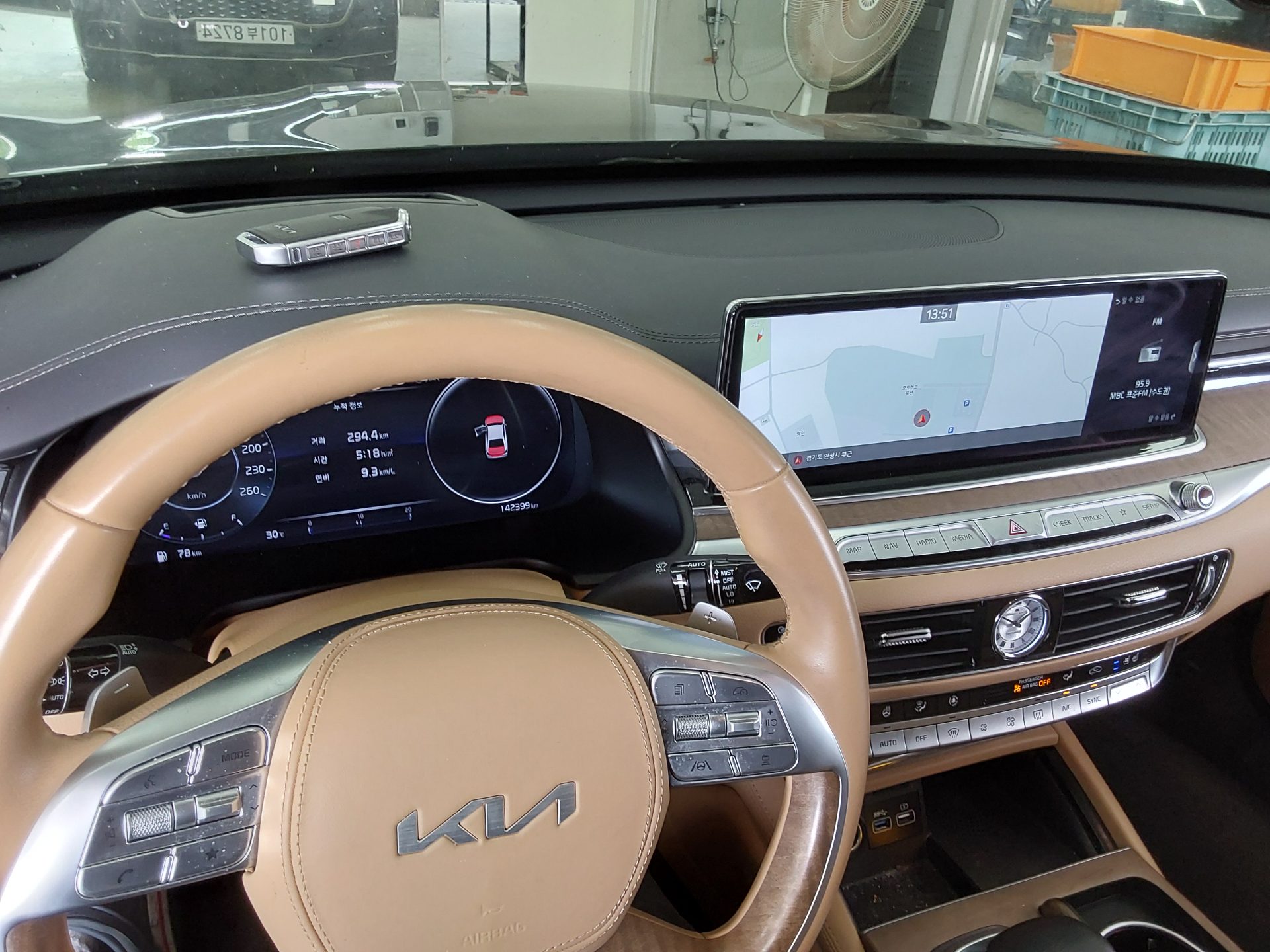 2023 - kia k9