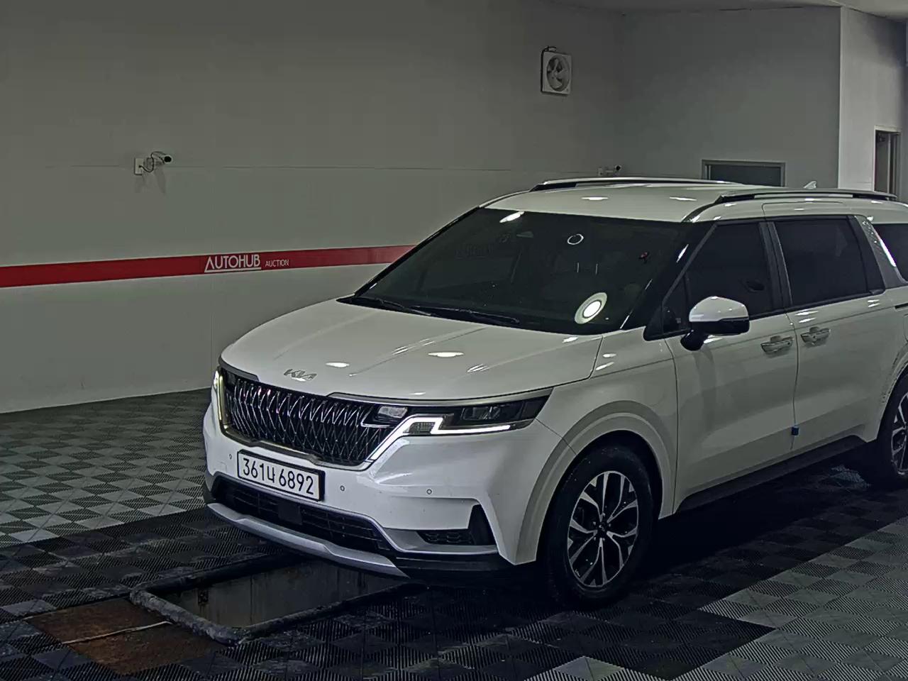 KIA CARNIVAL (KA4)