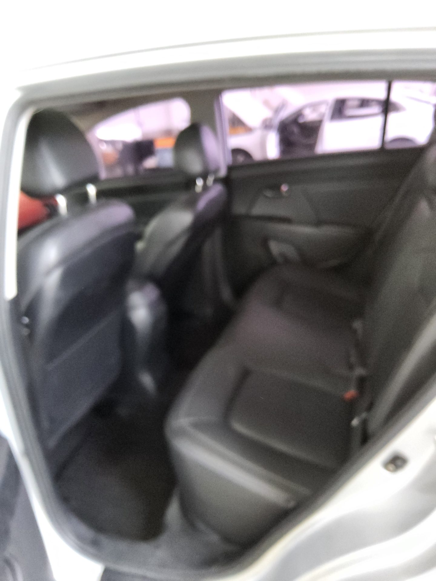 2011 - kia sportage