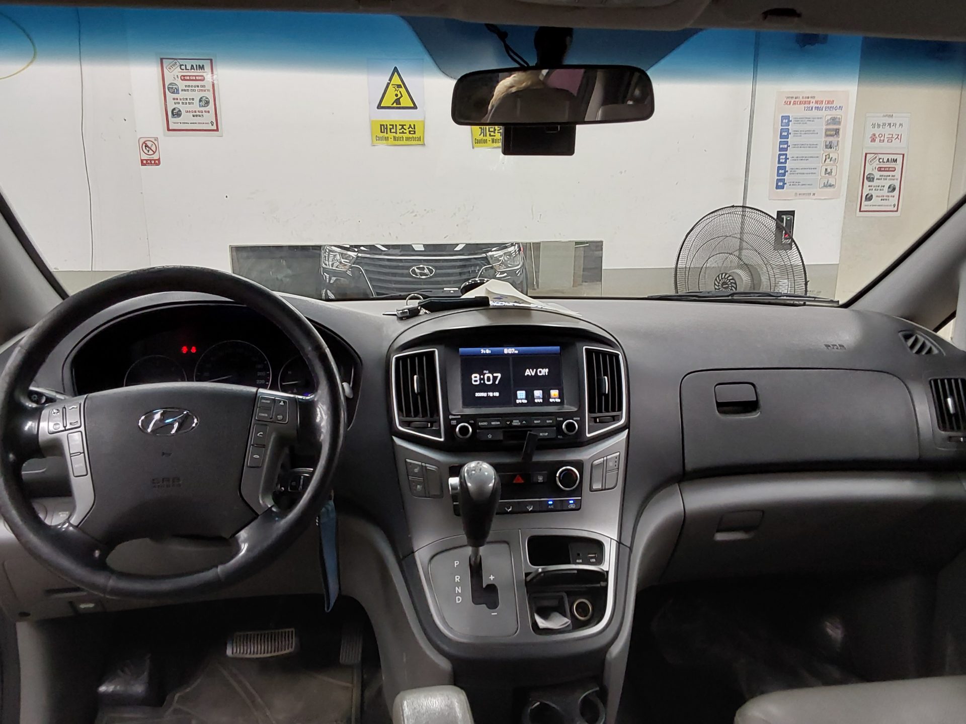2019 - hyundai grand starex