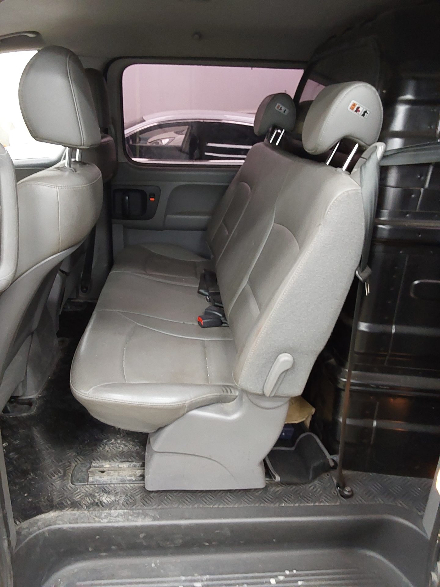 2019 - hyundai grand starex