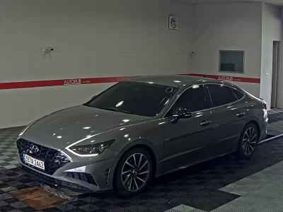 HYUNDAI SONATA (DN8)