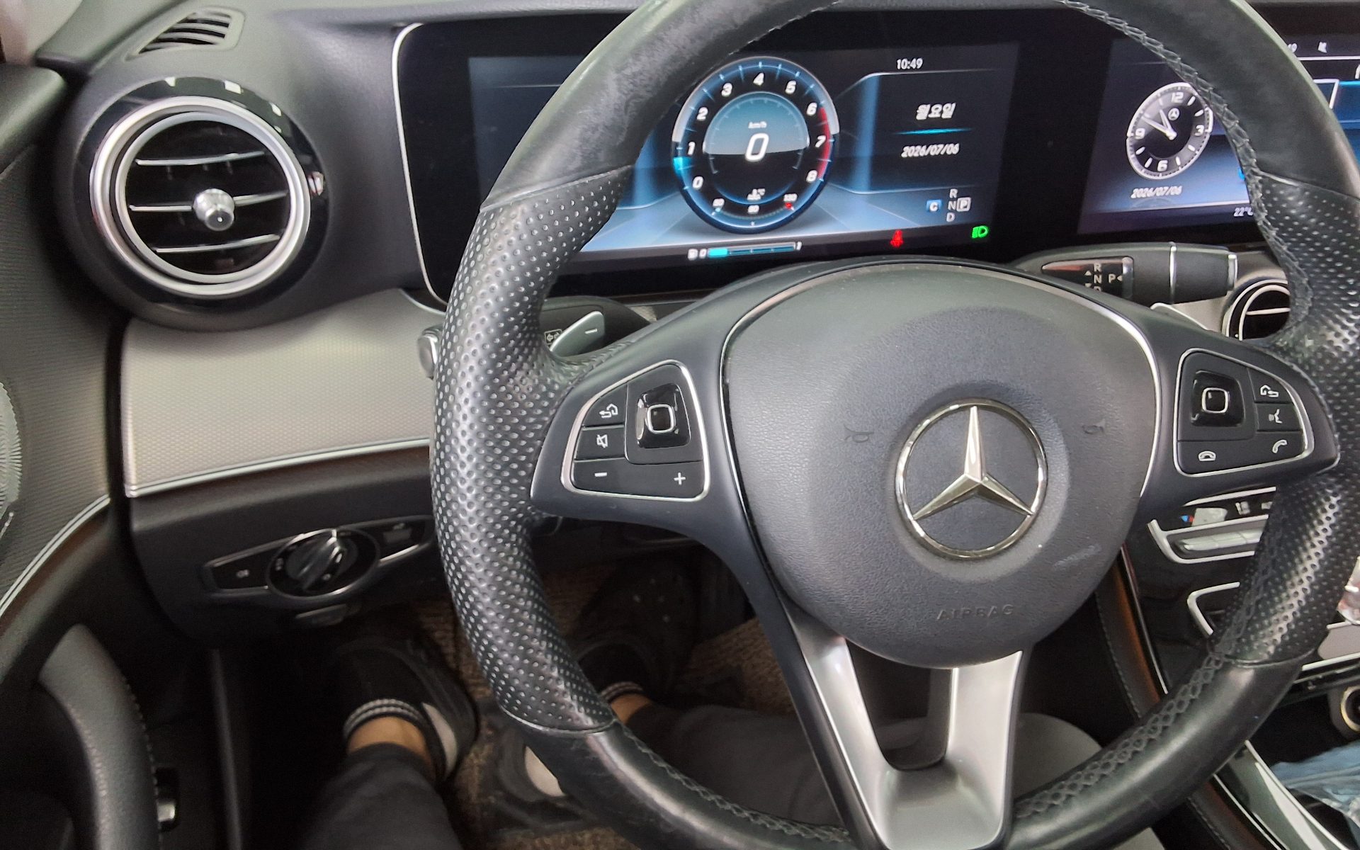 2017 - mercedes-benz e300