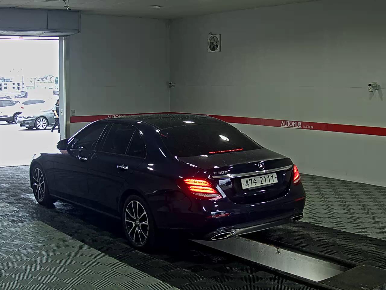 2017 - mercedes-benz e300