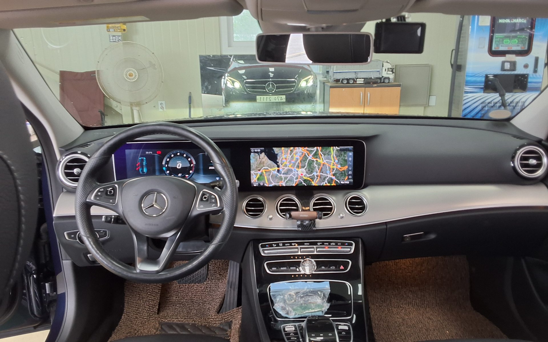 2017 - mercedes-benz e300