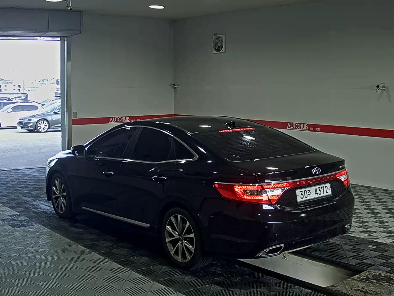 2012 - hyundai grandeur