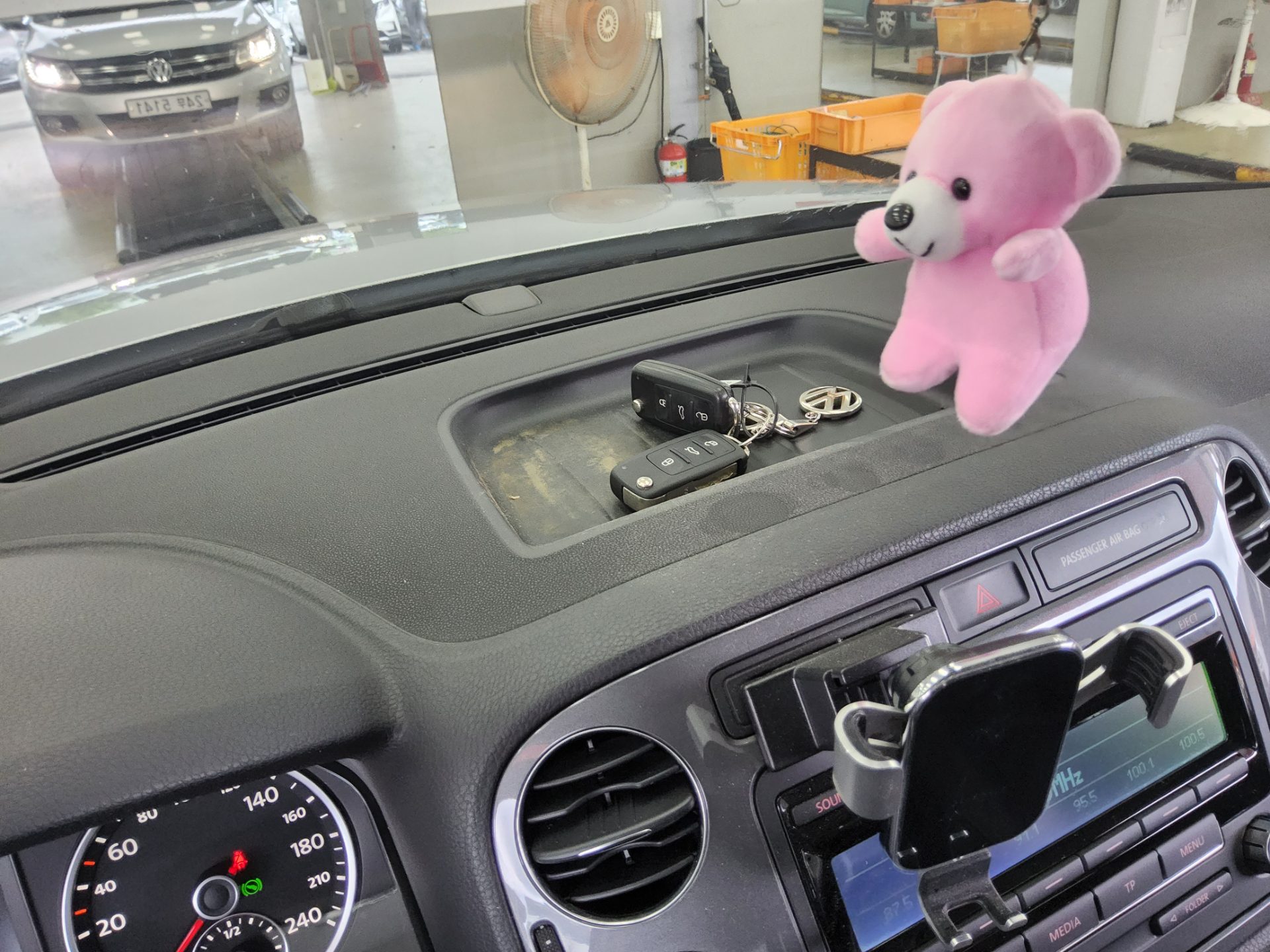 2013 - volkswagen tiguan