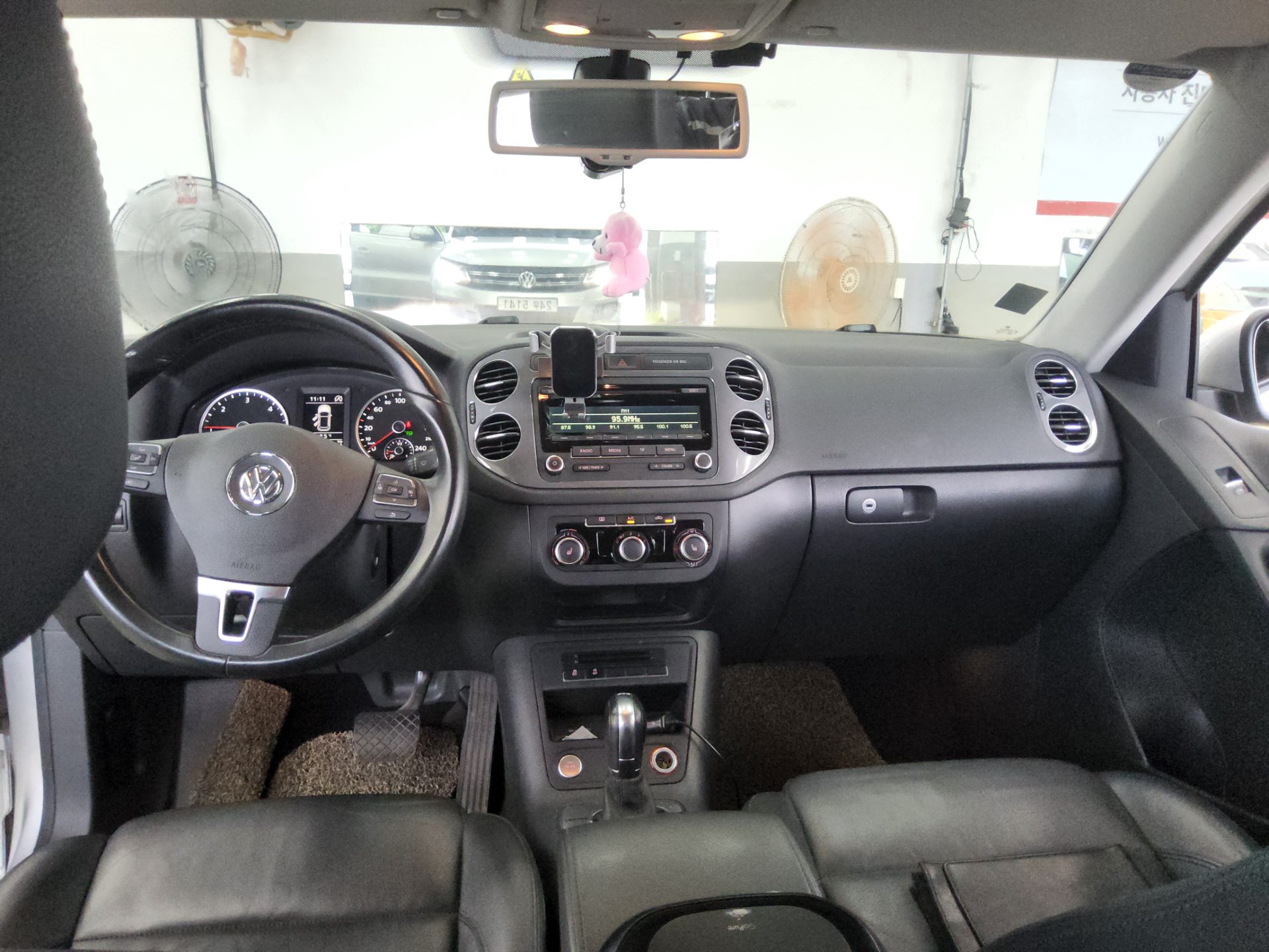 2013 - volkswagen tiguan