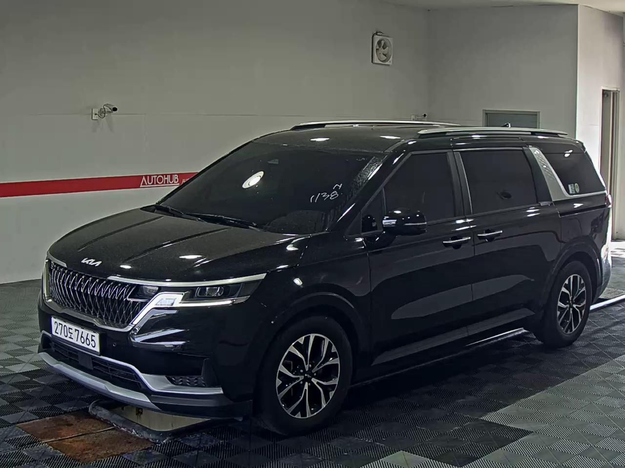 2023 - kia carnival