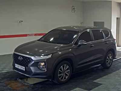 HYUNDAI SANTA FE ()