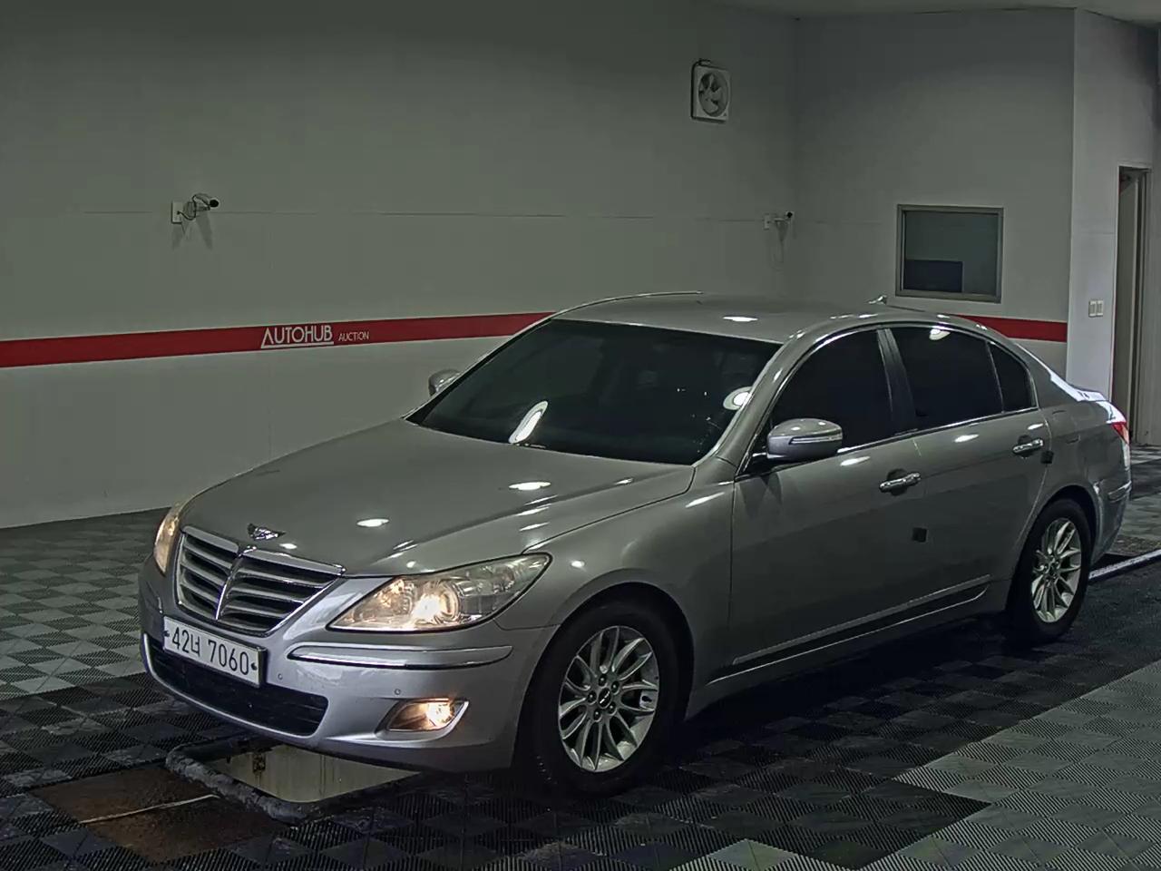 HYUNDAI GENESIS BH 330 GRAND PRIME PACK