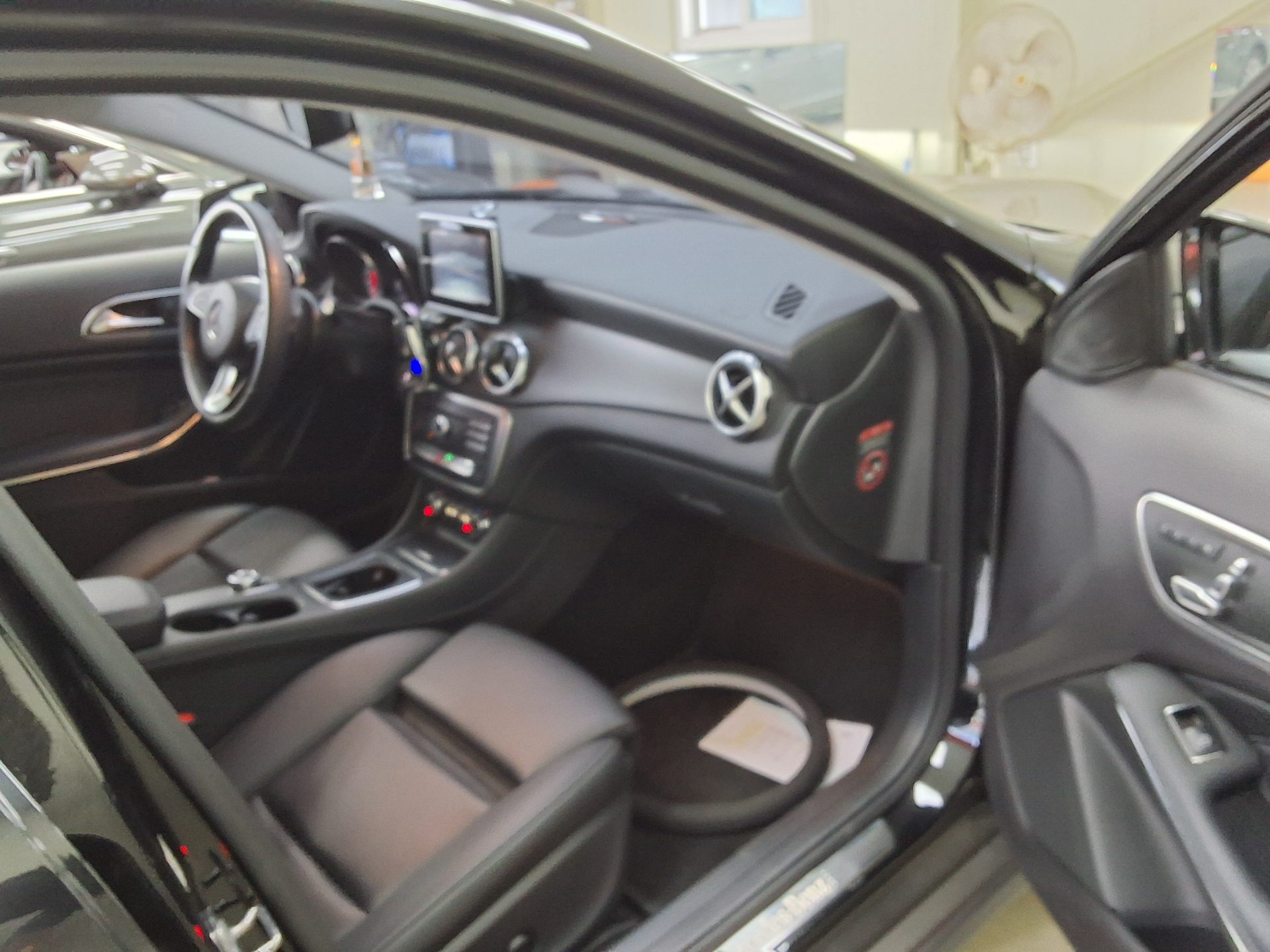 2019 - mercedes-benz gla 220