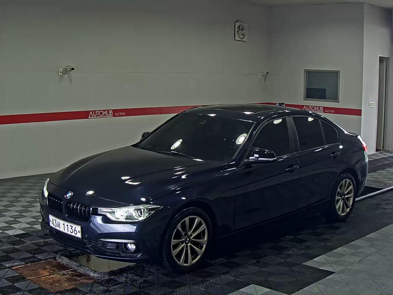 BMW 3 SERIES (6TH GEN) 320d xDrive