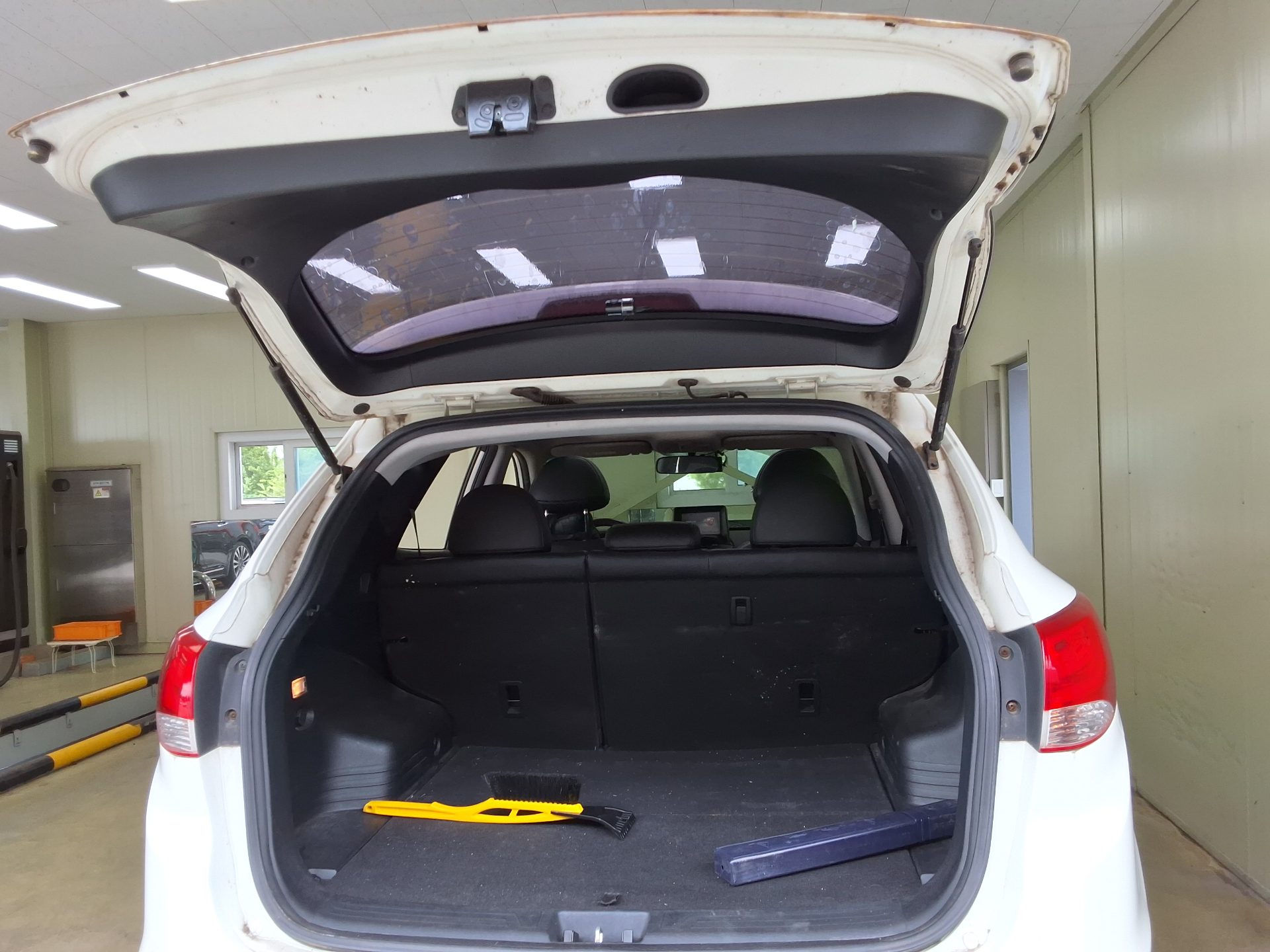 2010 - hyundai tucson