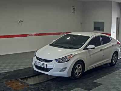 HYUNDAI AVANTE MD M16 GDi