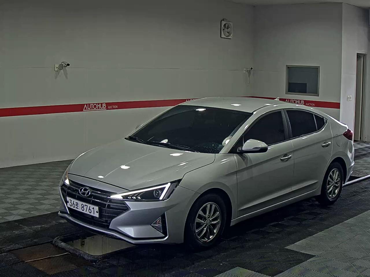 2019 - hyundai avante