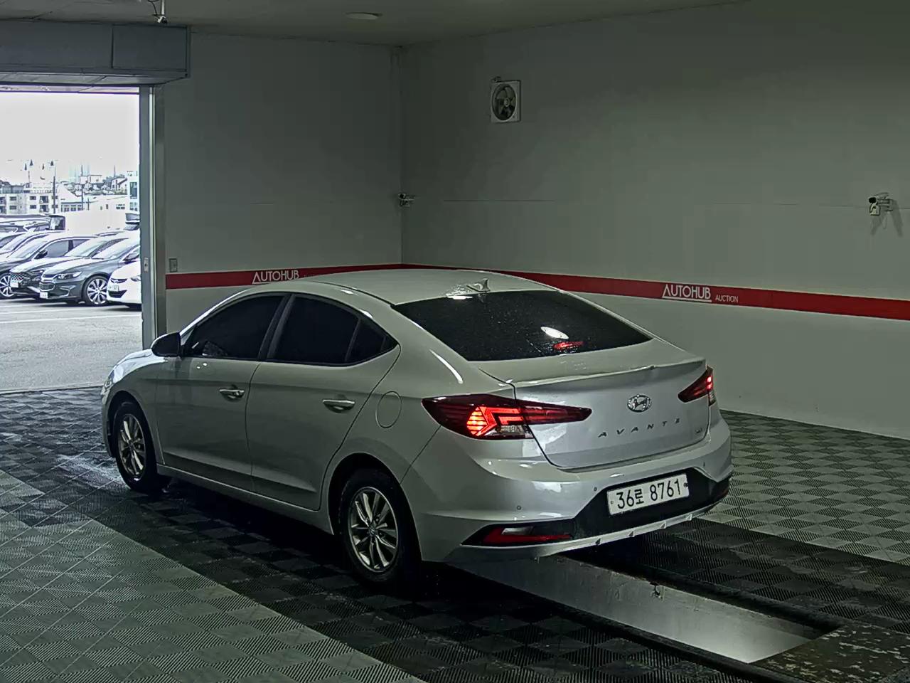 2019 - hyundai avante