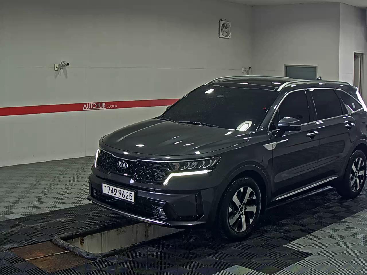 KIA SORENTO (MQ4)