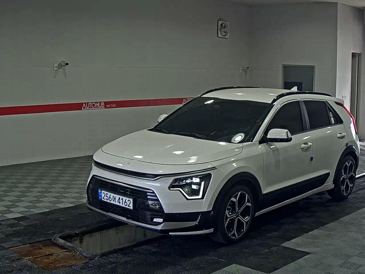 2022 - kia niro