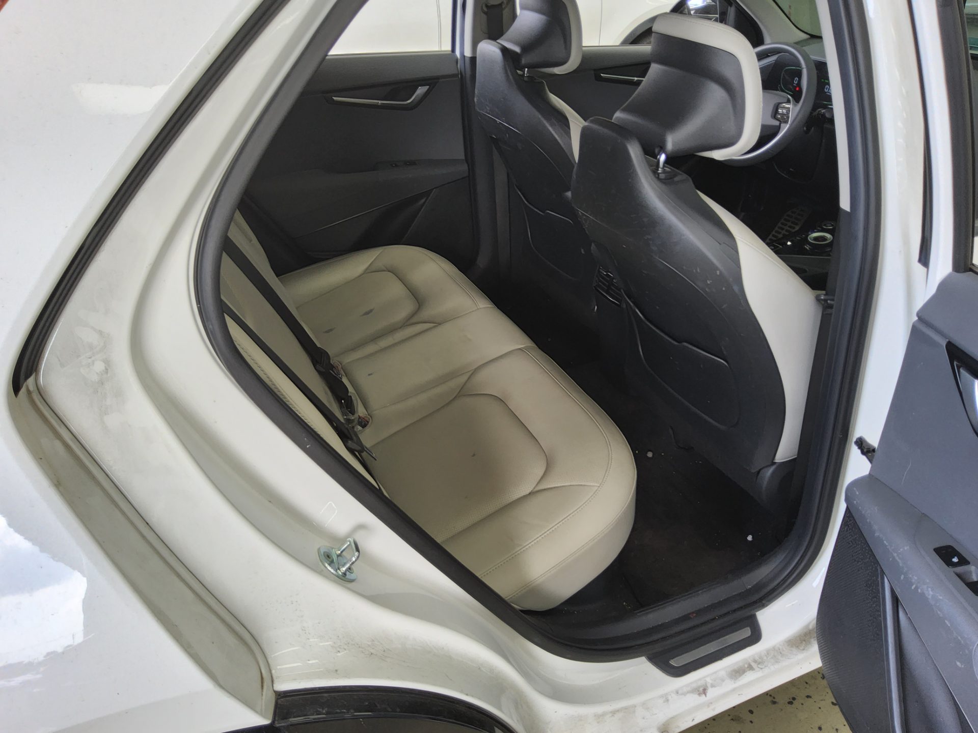 2022 - kia niro