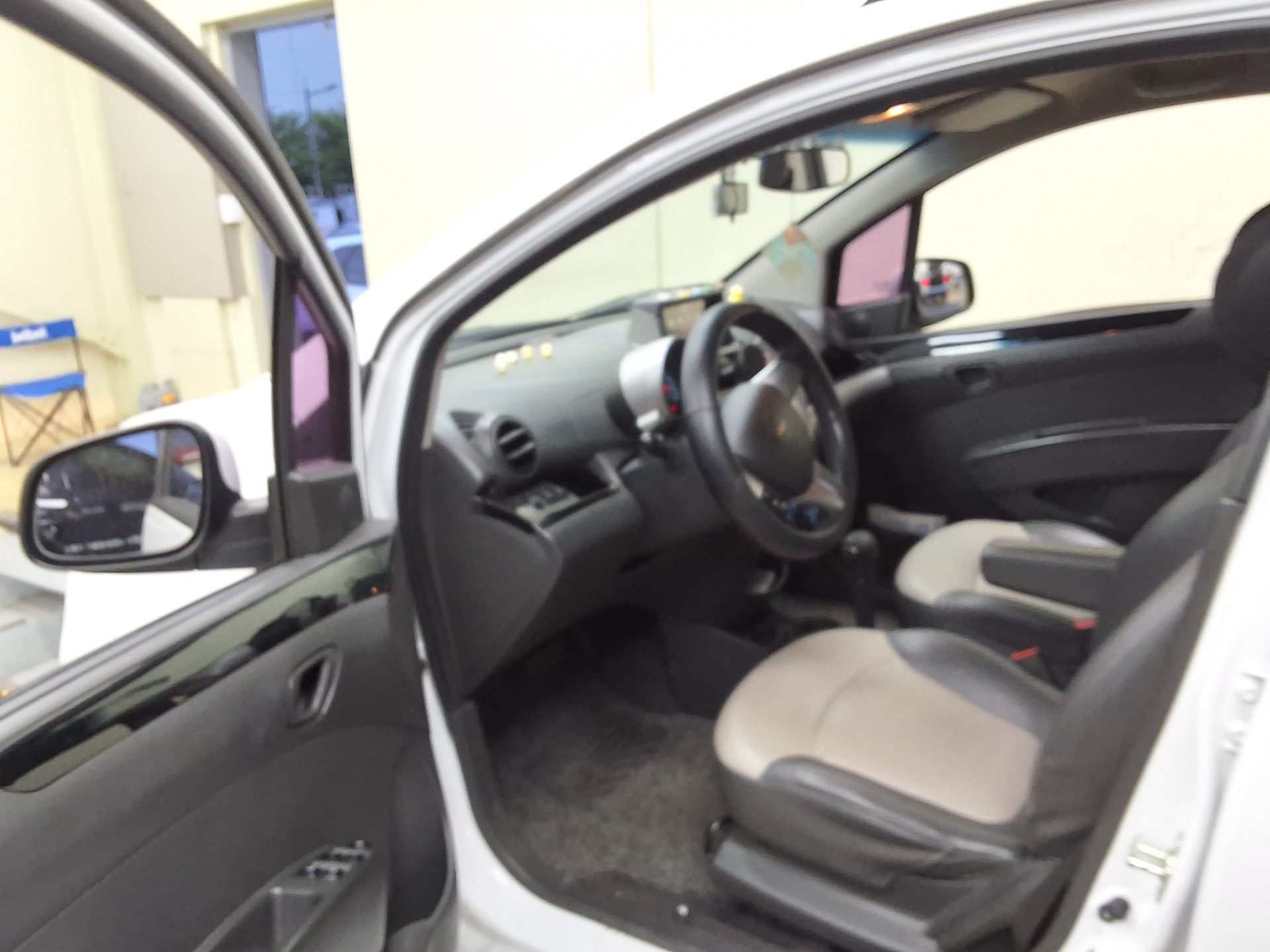 2012 - chevrolet spark