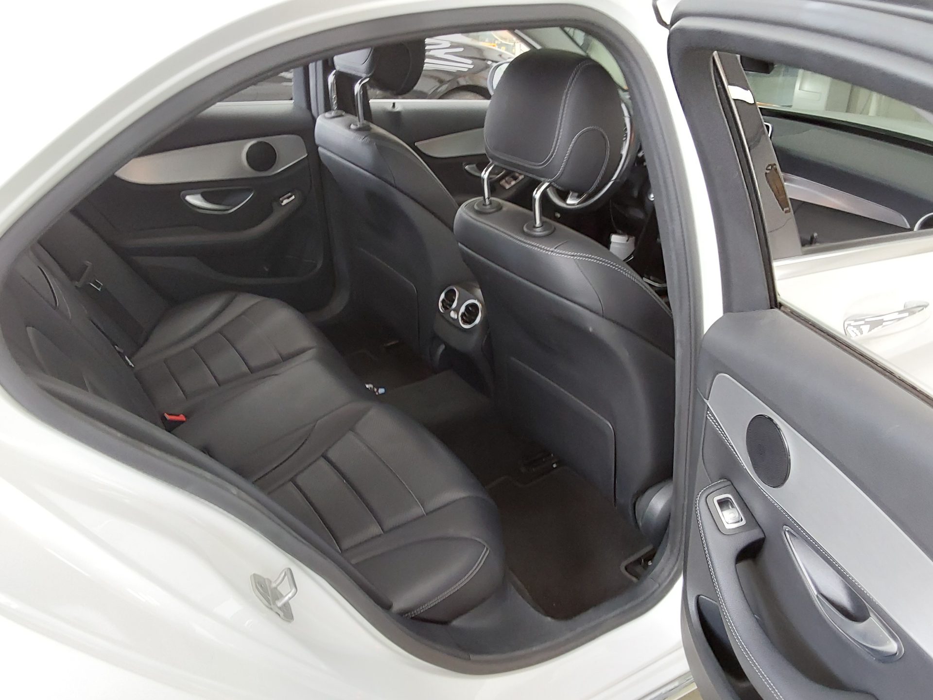 2016 - mercedes-benz c220