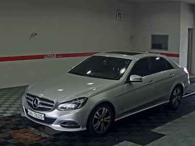 MERCEDES-BENZ CLASS (4TH GEN) E220 CDI AVANTGARDE