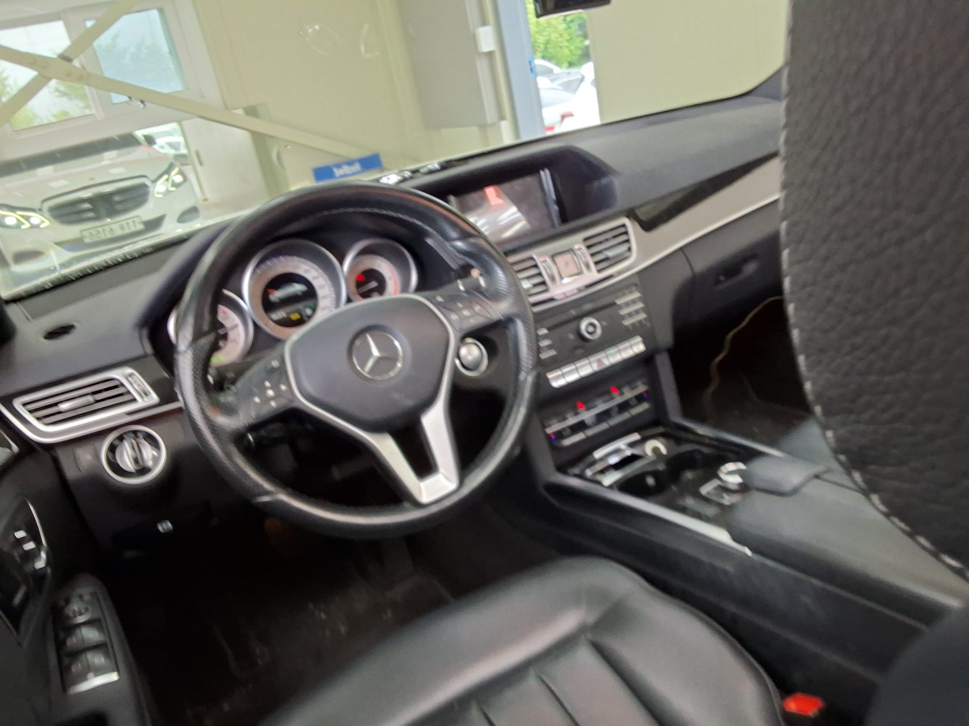 2016 - mercedes-benz e220