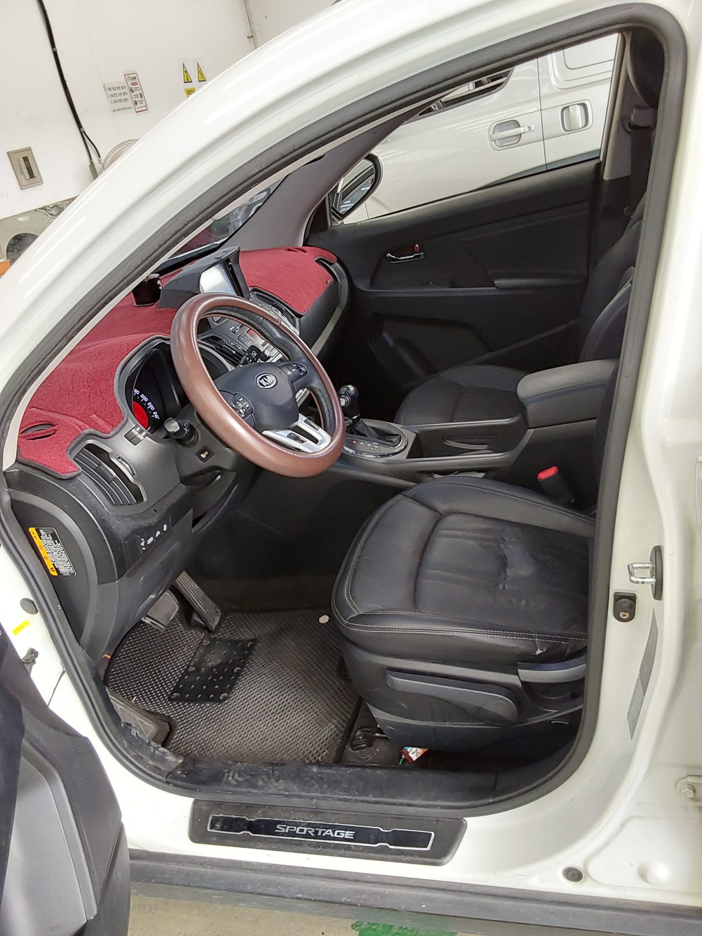 2012 - kia sportage