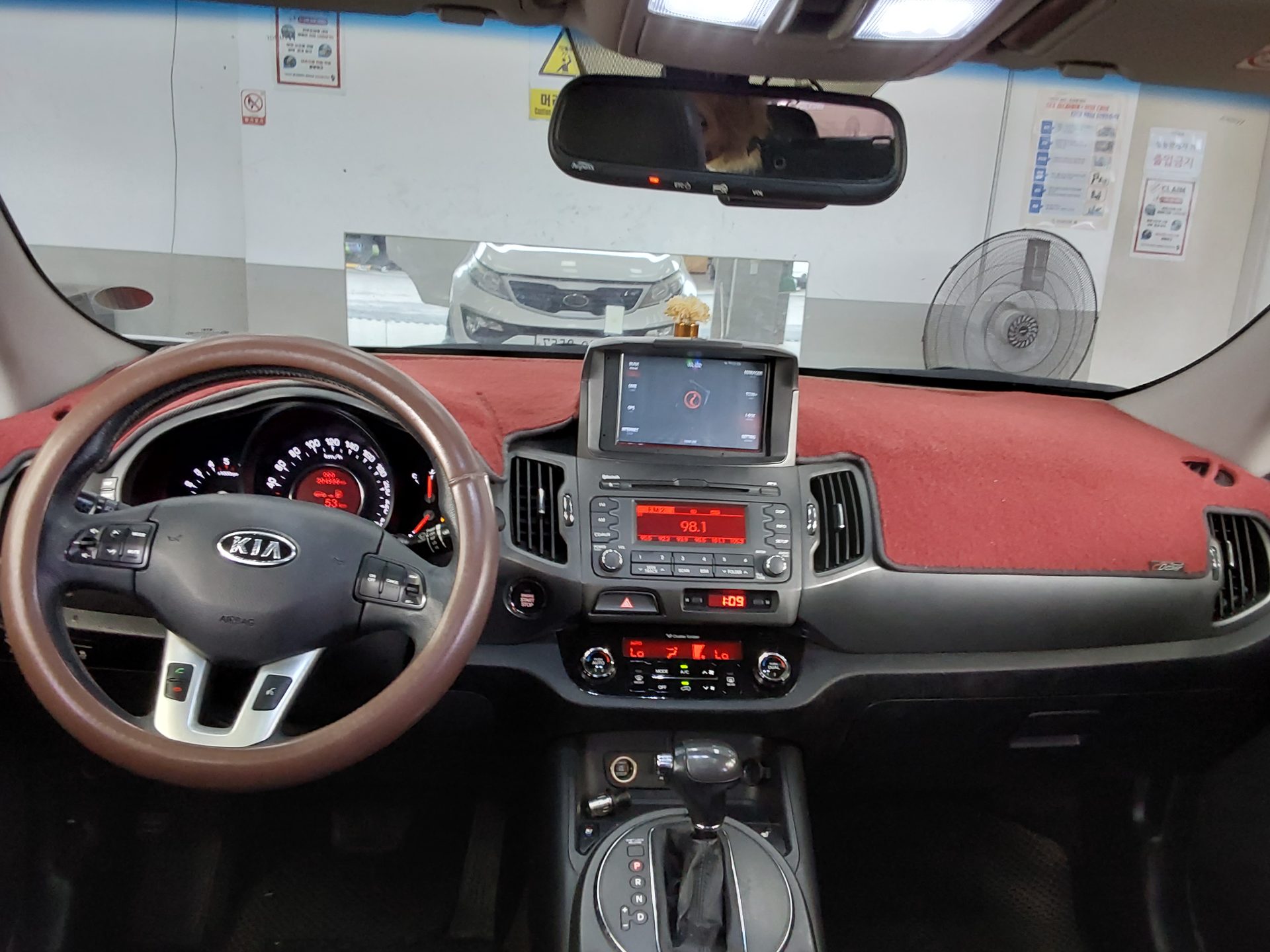 2012 - kia sportage