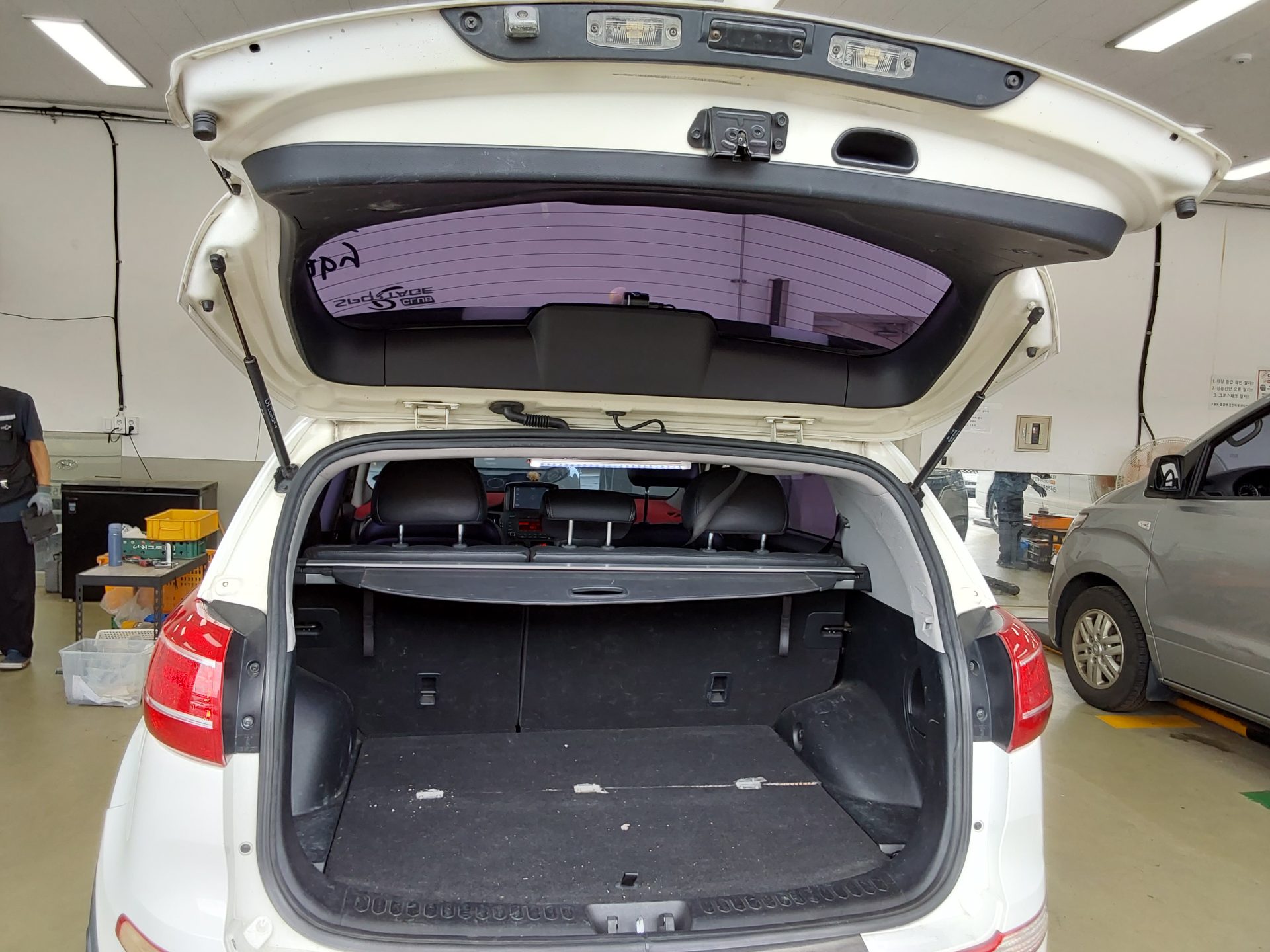 2012 - kia sportage