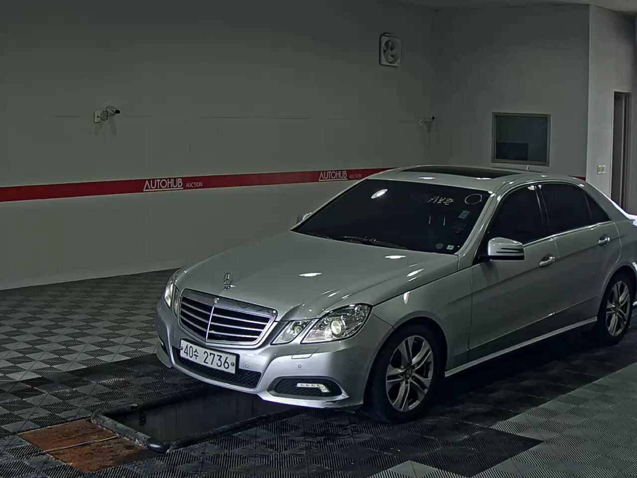 2010 - mercedes-benz e200