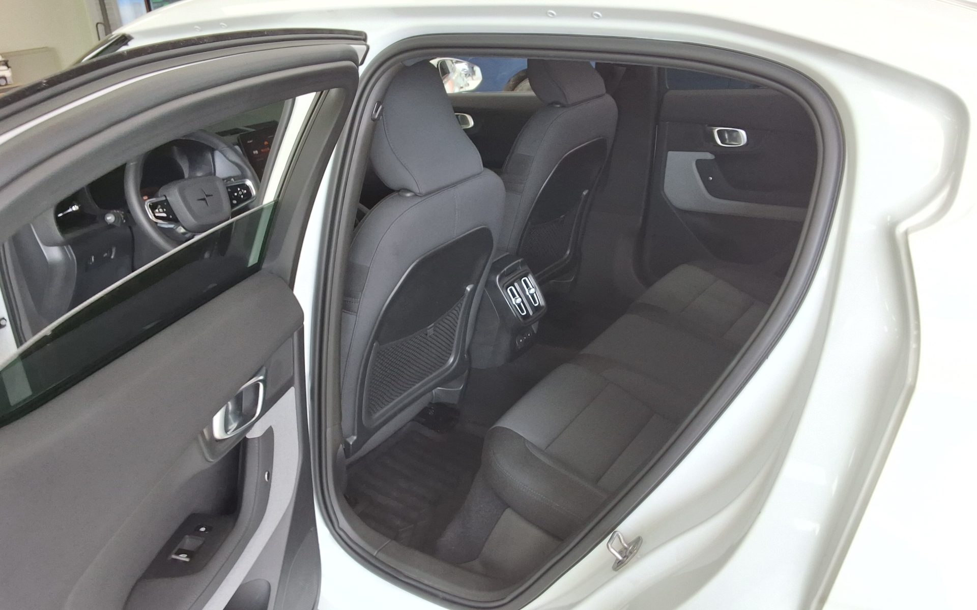 Polestar Polestar 2 2022 — صورة 5